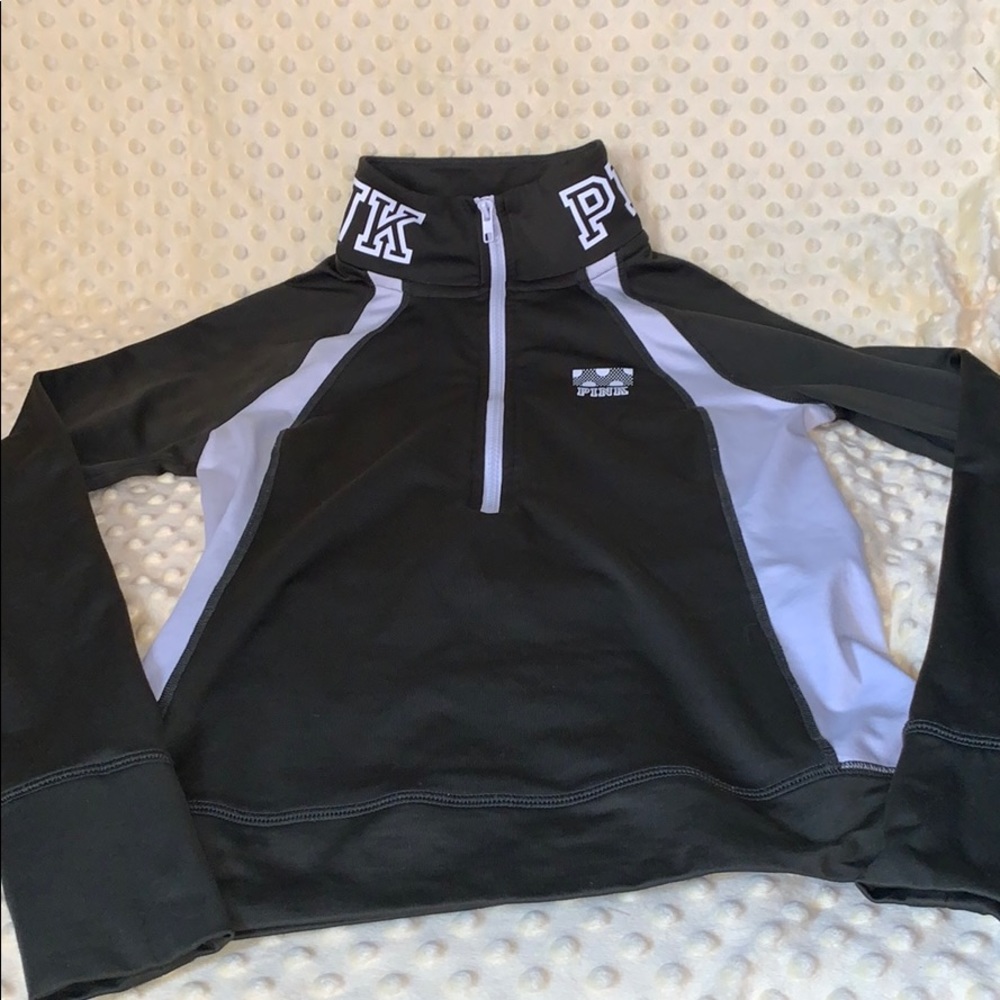 Woman’s Pink brand dark green sweatshirt